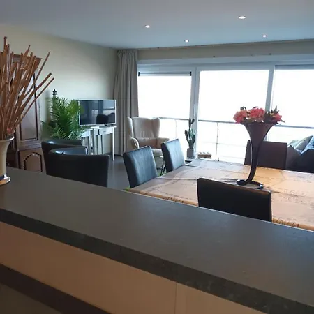 Apartment Borealis Blankenberge